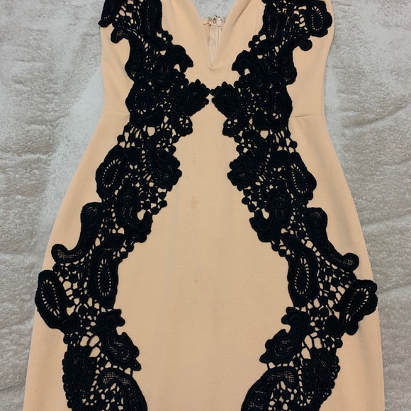 Sexy elegance for something special - Picture 3 of 3